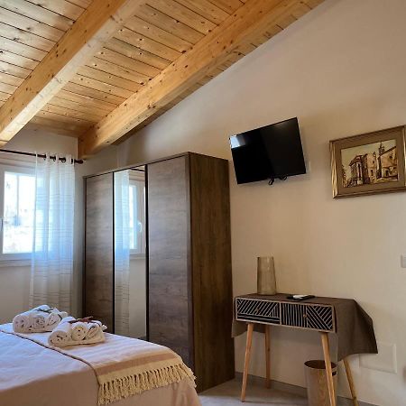 Algueroof Bed & Breakfast ภายนอก รูปภาพ