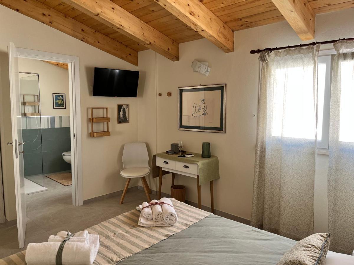 Algueroof Bed & Breakfast ภายนอก รูปภาพ